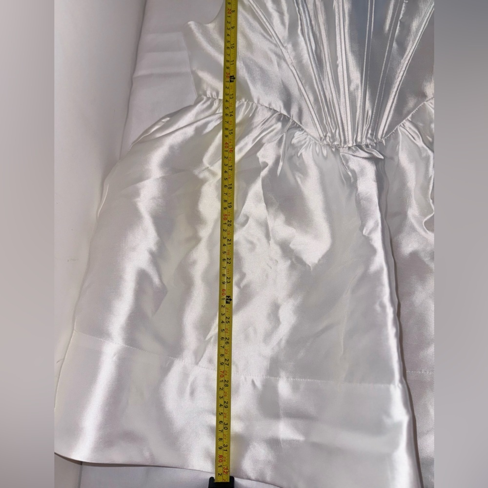 Lulu's NWT Elegant White Satin Bubbly Corset Mini Wedding/Blacktie Dress Size XL - Picture 10 of 16